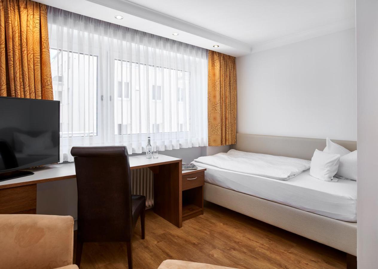Kraft Hotel Munich